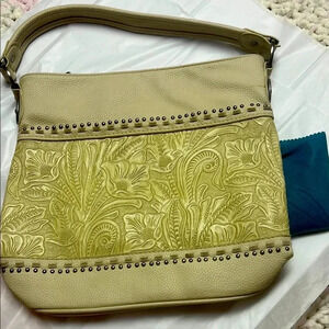 Trinity Ranch by Montana West conceal carry  shoulder bag..